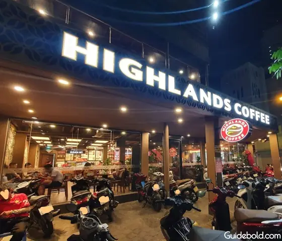 Highland Coffee Lý Chính Thắng
