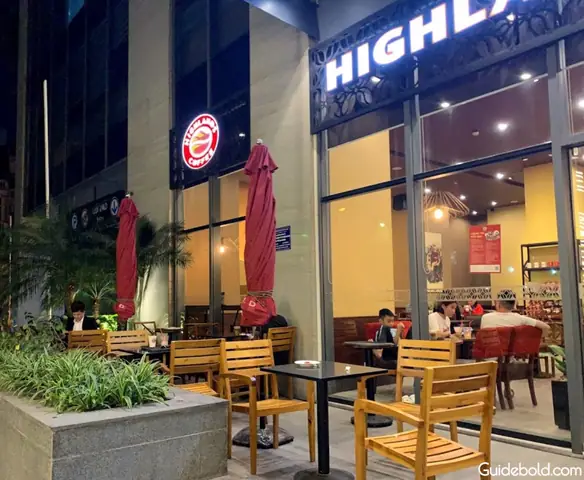 Highland Coffee Vũ Trọng Phụng