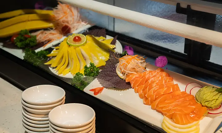 Hoàng Yến Buffet Premier Nguyễn Đình Chiểu: Buffet Á Âu Cao Cấp