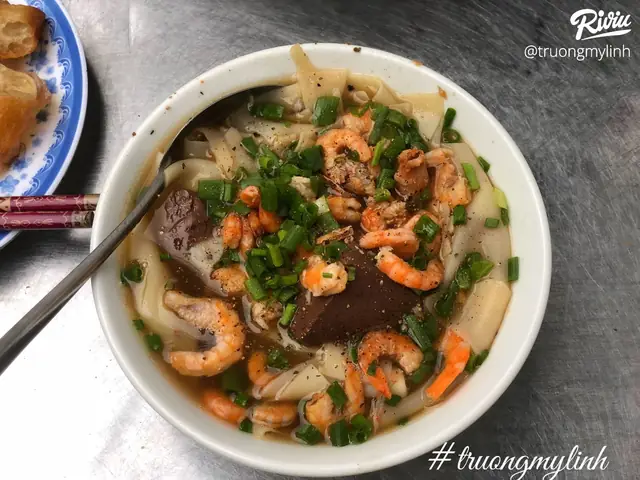 Hoành Thánh Lá Lãnh Binh Thăng