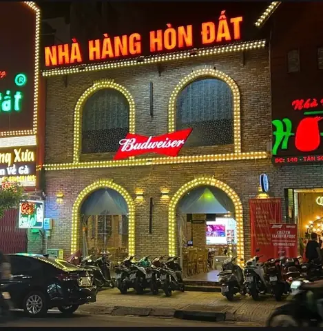 Hòn Đất Tân Sơn Nhì Hòn Đất Tân Sơn Nhì