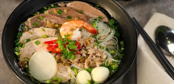 Hủ Tiếu Hồng Phát Trần Não