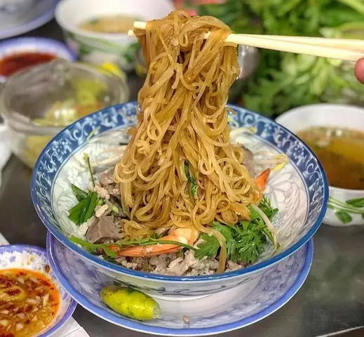 Hủ Tiếu Nam Vang Ở Đầu