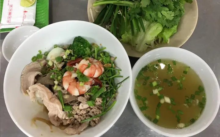 Hủ Tiếu Nhân Quán Âu Cơ