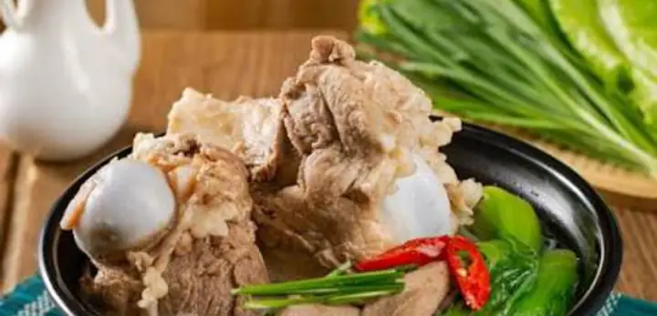 Hủ Tíu Nui Bánh Canh