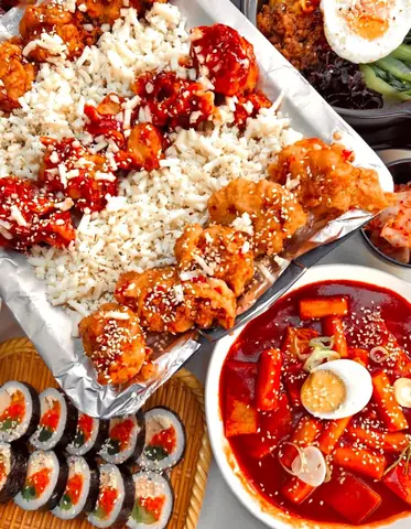 Kimbap Hoàng Tử Lê Văn Sỹ