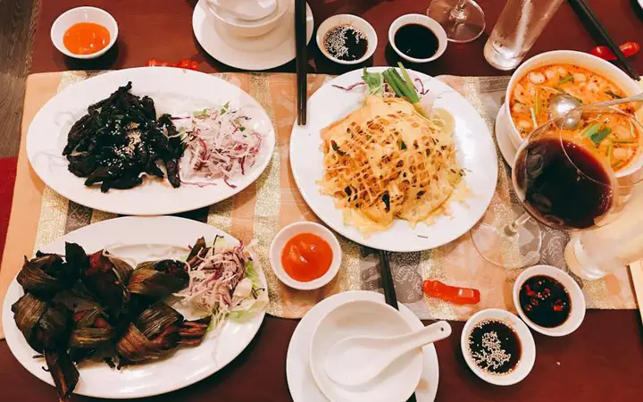 Lạc Thái 3: Trải Nghiệm Ẩm Thực Thái Lan Chuẩn Vị Tại Trung Tâm Quận 1
