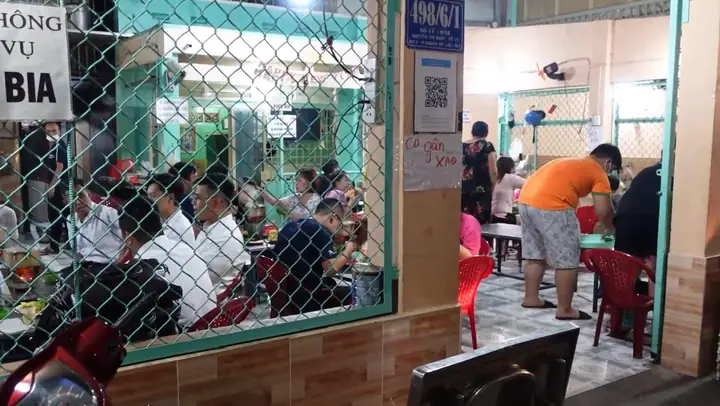 Lẩu Bò Nghĩa Địa Quận 2