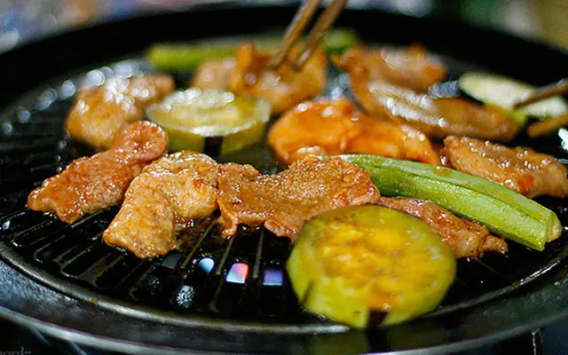 Quang Chính Hiệu - Lẩu Dê: Review Chi Tiết Và Trải Nghiệm Thực Tế