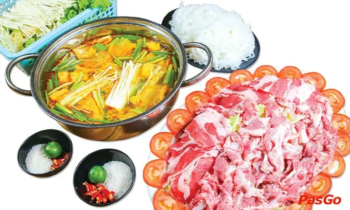 Review Lẩu Đức Trọc Trương Định: Không Gian Rộng, Thực Đơn Đa Dạng