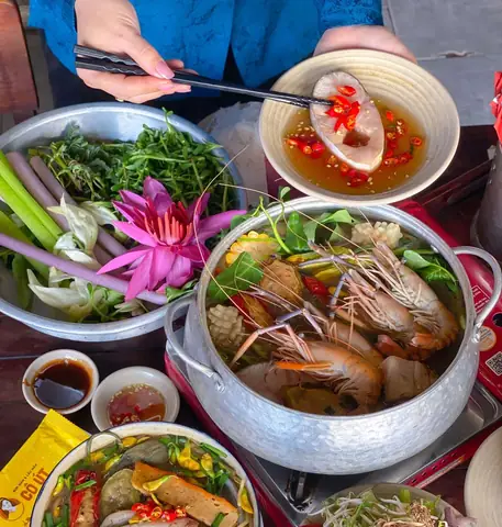 Lẩu Mắm Ngon Tại Sài Gòn