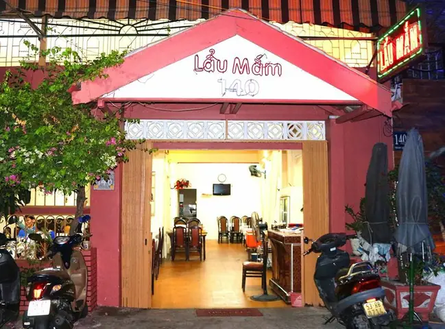 Lẩu Mắm Trần Huy Liệu