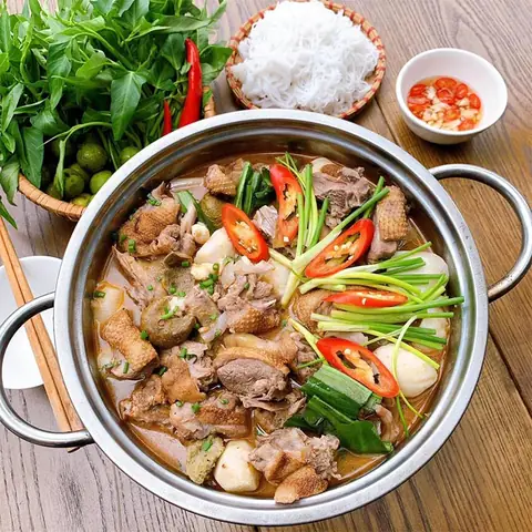 Lẩu Ngan Gồm Những Gì