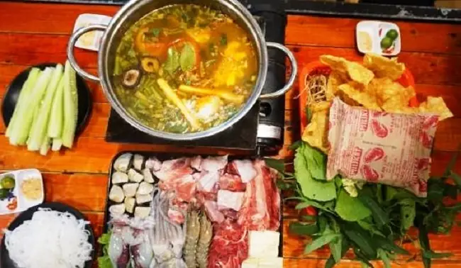 Dịch Vụ Ship Lẩu Đêm Gần Văn Quán Hà Đông: Đánh Giá Chi Tiết Kom9