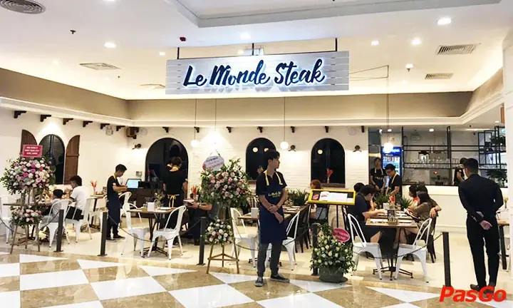 Review Nhà Hàng Le Monde Steak Times City: Bít Tết Pháp Đậm Đà Giá Tốt
