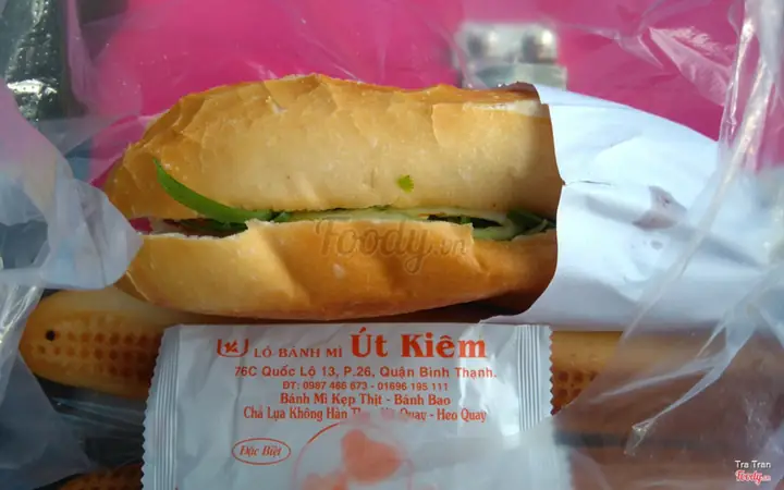 Lò Bánh Mì Út Kiêm