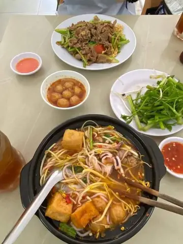 Mì Ốc Hến Cần Thơ