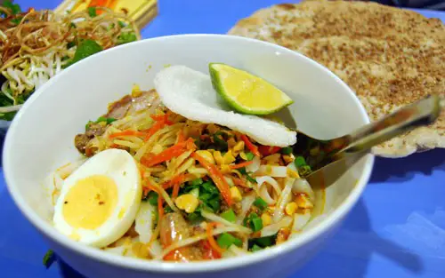 Mì Quảng Trần Hưng Đạo: Review Quán Mì Quảng Thái Bình Đáng Thử Ở Quy Nhơn