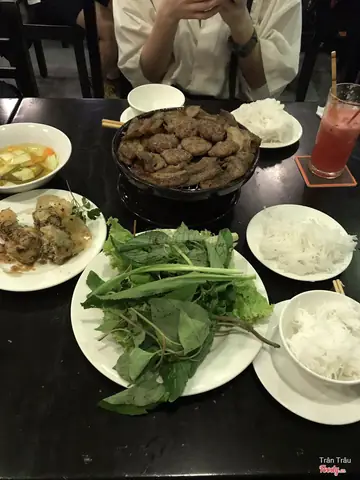 Nem Cua Bể Nguyễn Thị Minh Khai