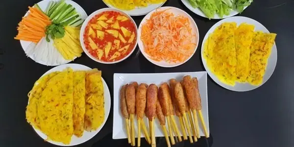 Quán Nem Lụi Ngon Hà Nội: Review Chi Tiết Và Gợi Ý Thưởng Thức