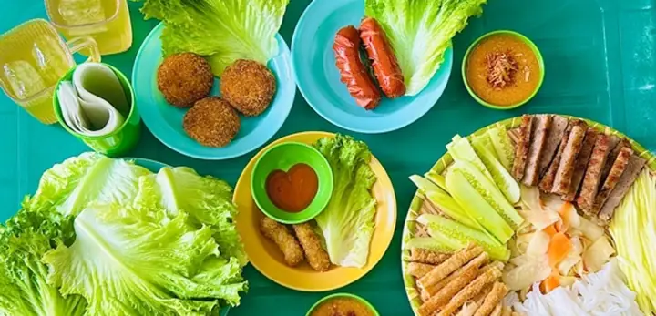 Nem Nướng Nha Trang Ý Thiên