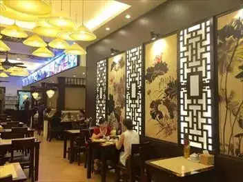 Review Nhà Hàng Nét Huế 153 Láng Hạ: Trải Nghiệm Ẩm Thực Cung Đình Huế Trong Lòng Hà Nội