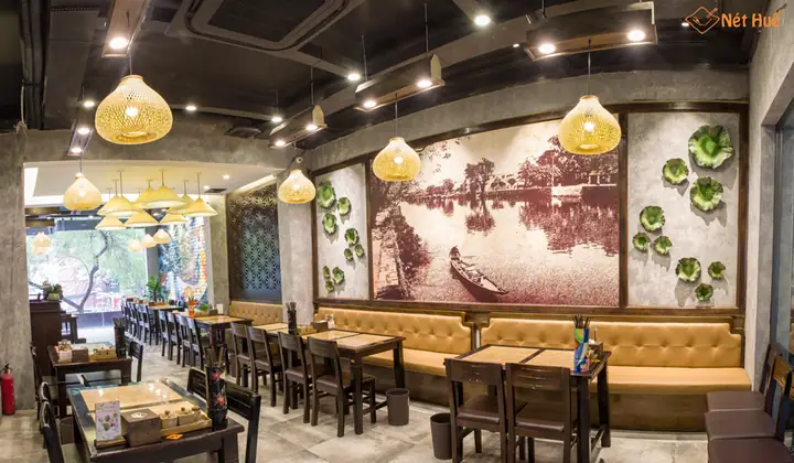 Đánh Giá Chi Tiết Nhà Hàng Nét Huế Vincom Nguyễn Chí Thanh: Trải Nghiệm Ẩm Thực Huế Tại Trung Tâm Thương Mại