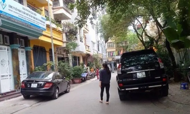 Ngõ 34 Phố Hoàng Cầu: Đánh Giá Toàn Diện Vị Trí, Giao Thông & Tiện Ích Ẩm Thực