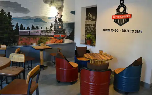 Review Chi Tiết Quán Cà Phê Tu Tu Coffee Ninh Bình: Trải Nghiệm & Đánh Giá Khách Quan