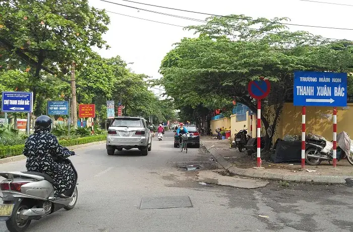 Ẩm Thực Phố Nguyễn Quý Đức: Cẩm Nang Ăn Uống Cho Tín Đồ Ẩm Thực Khu Thanh Xuân