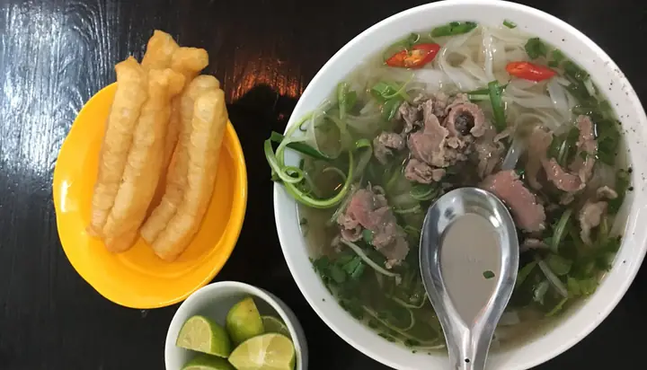 Phở Hà Nội 355 Nguyễn Thị Thập: Thông Tin & Đánh Giá Chi Tiết
