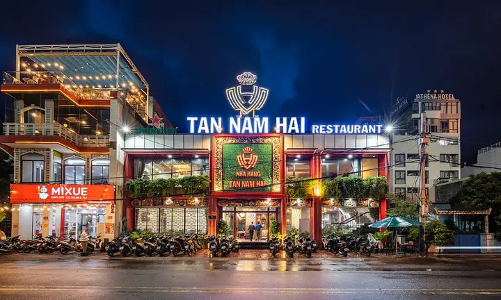 Nhà Hàng Hải Nam Quy Nhơn