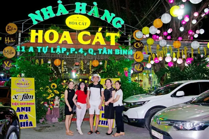 Nhà Hàng Hoa Cát Tân Bình