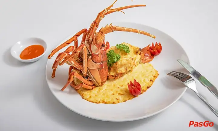 Review Nhà Hàng 789: Trải Nghiệm Ẩm Thực Đỉnh Cao Từ Tầng 20 Đường Hoàng Quốc Việt