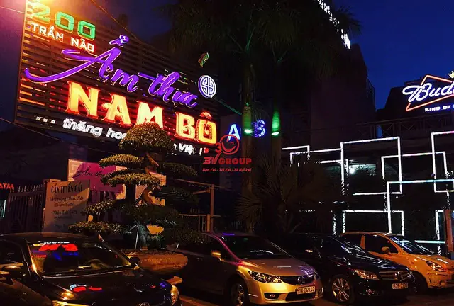 Review Nhà Hàng Nam Bộ Trần Não: Trải Nghiệm Ẩm Thực Miền Nam Giữa Lòng Sài Gòn