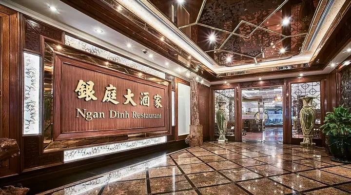 Nhà Hàng Ngân Đình Quận 1