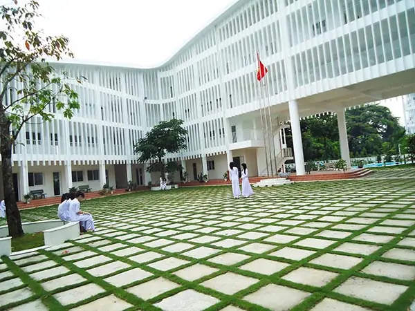 Thực Đơn Ẩm Thực Cho Học Sinh Trường Nội Trú Phan Chu Trinh Bình Dương