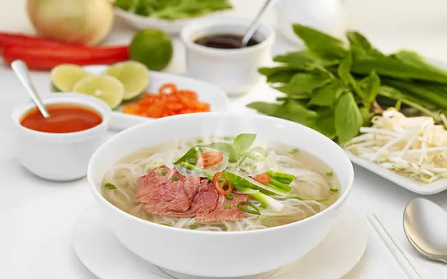 Phở 24 Hà Nội: Đánh Giá Chi Tiết Và Lời Khuyên Dành Cho Thực Khách