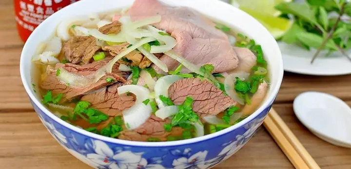 Phở Đầu Bò 64 Trần Vĩ