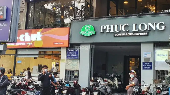 Phuc Long Ho Con Rua