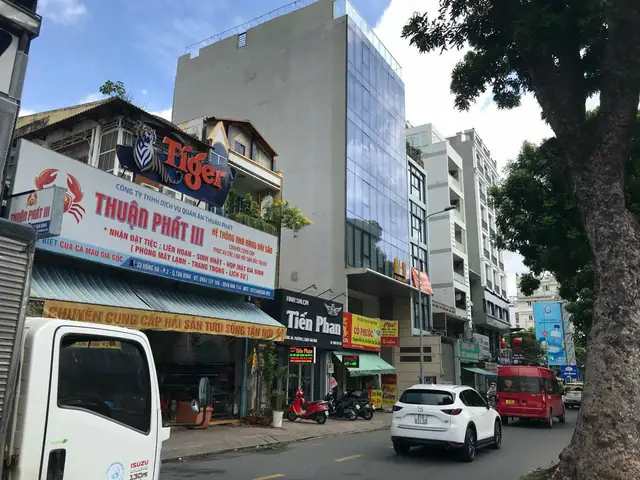 Quán Ăn Đường Hồng Hà