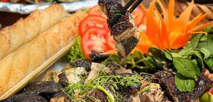 Quán Ăn Gia Đình Những Người Bạn