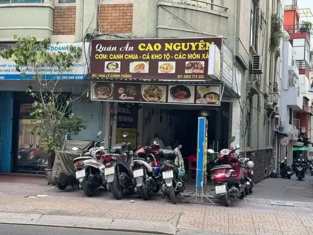 Review Quán Ăn Cao Nguyên: Trải Nghiệm Ẩm Thực Tại Lý Chính Thắng