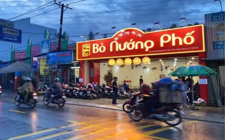 Quán Ăn Trên Đường Hậu Giang