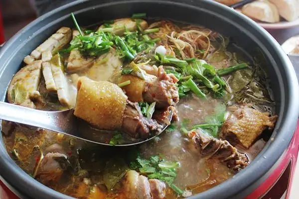 Đánh Giá Chi Tiết 8 Quán Ăn Ngon Trên Đường Vũ Trọng Phụng, Thanh Xuân: Trải Nghiệm Thực Tế & Gợi Ý Lựa Chọn