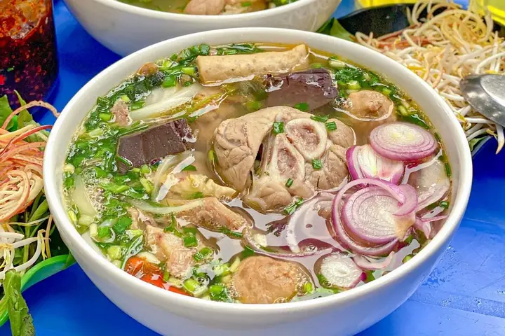 Quán Bún Bò Huế Ngon Ở Hà Nội