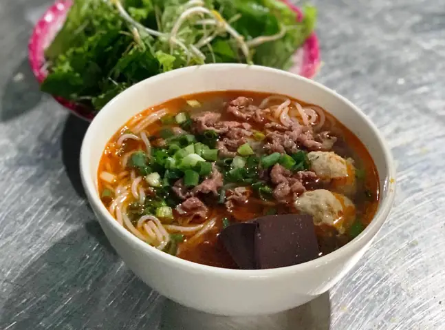 Quán Bún Bò Nguyễn Du