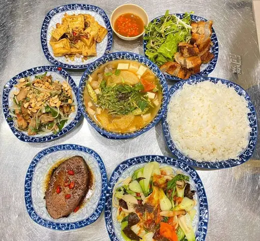 Top 8 Quán Chay Cẩm Lệ Đà Nẵng: Giá Rẻ, Ngon Và Đáng Thử