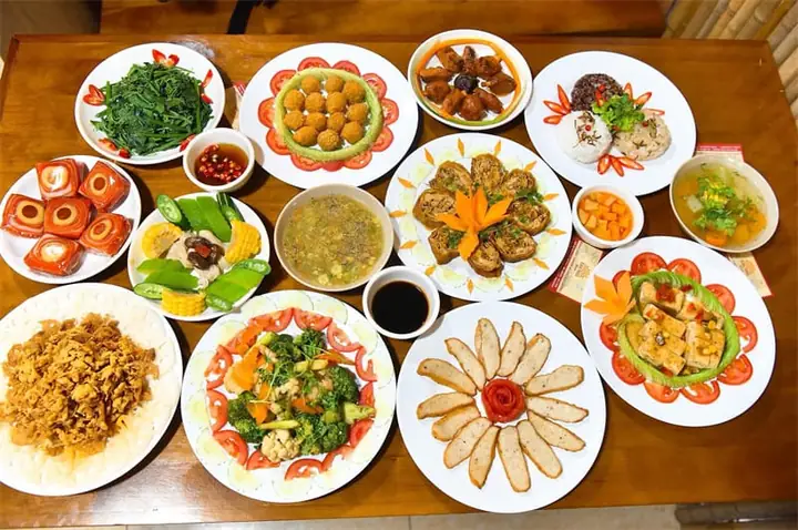 Đánh Giá Chi Tiết Top 10 Quán Chay Tốt Nhất Tại Quận Ba Đình, Hà Nội