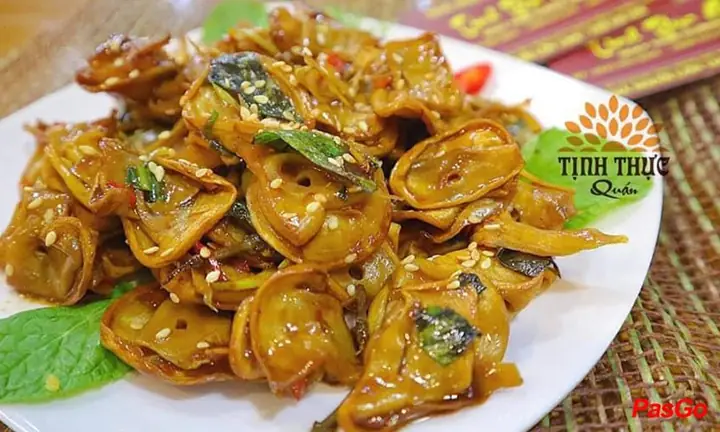 Review Tịnh Thực Quán: Buffet Chay Đa Dạng Với Không Gian Ấm Cúng Tại Hà Nội